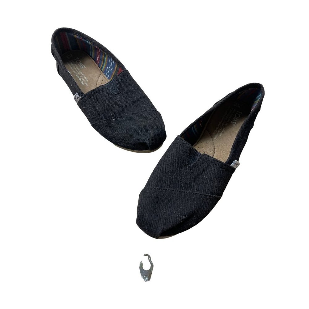 Toms Black Women's Slip On Shoes Size 6 Good Condition